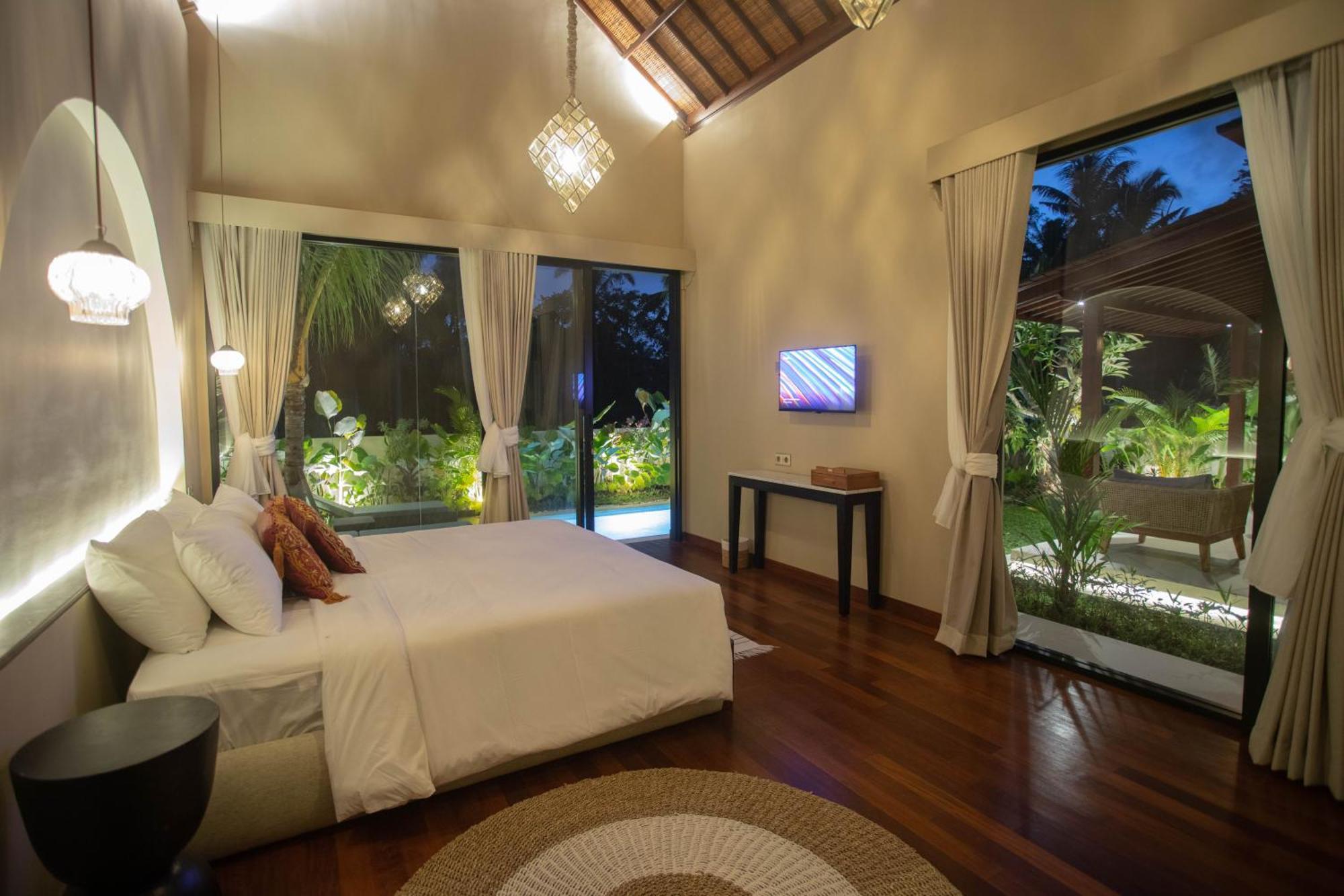 Adi Laxmi Villa Ubud Exterior photo
